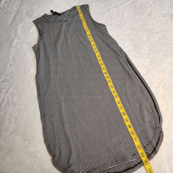 Betsey Johnson Black & White Striped Split Hem Athleisure Yoga Tunic Tank Sz S - Picture 10 of 12